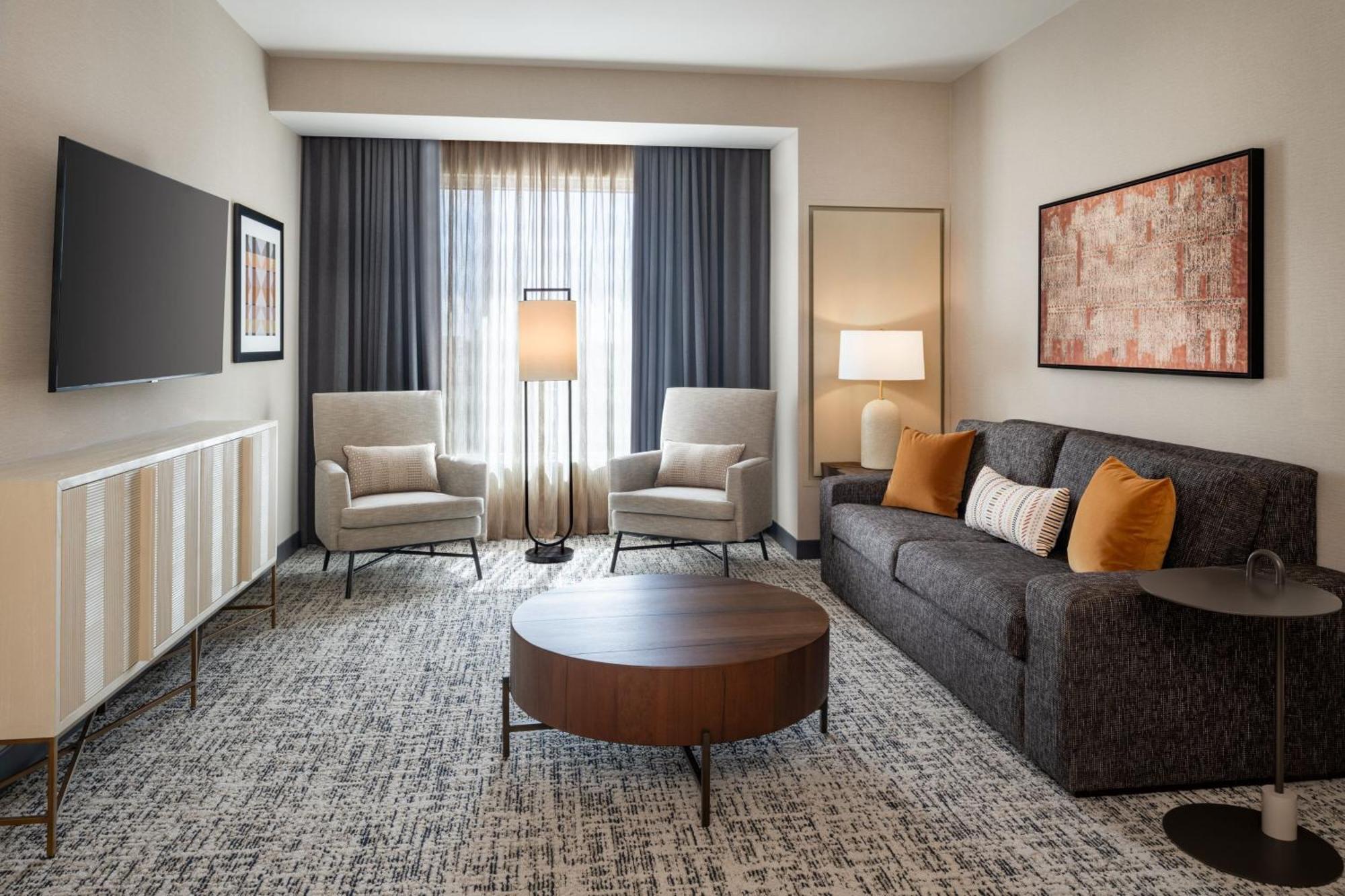 Delta Hotels By Marriott Wichita Falls Convention Center ภายนอก รูปภาพ