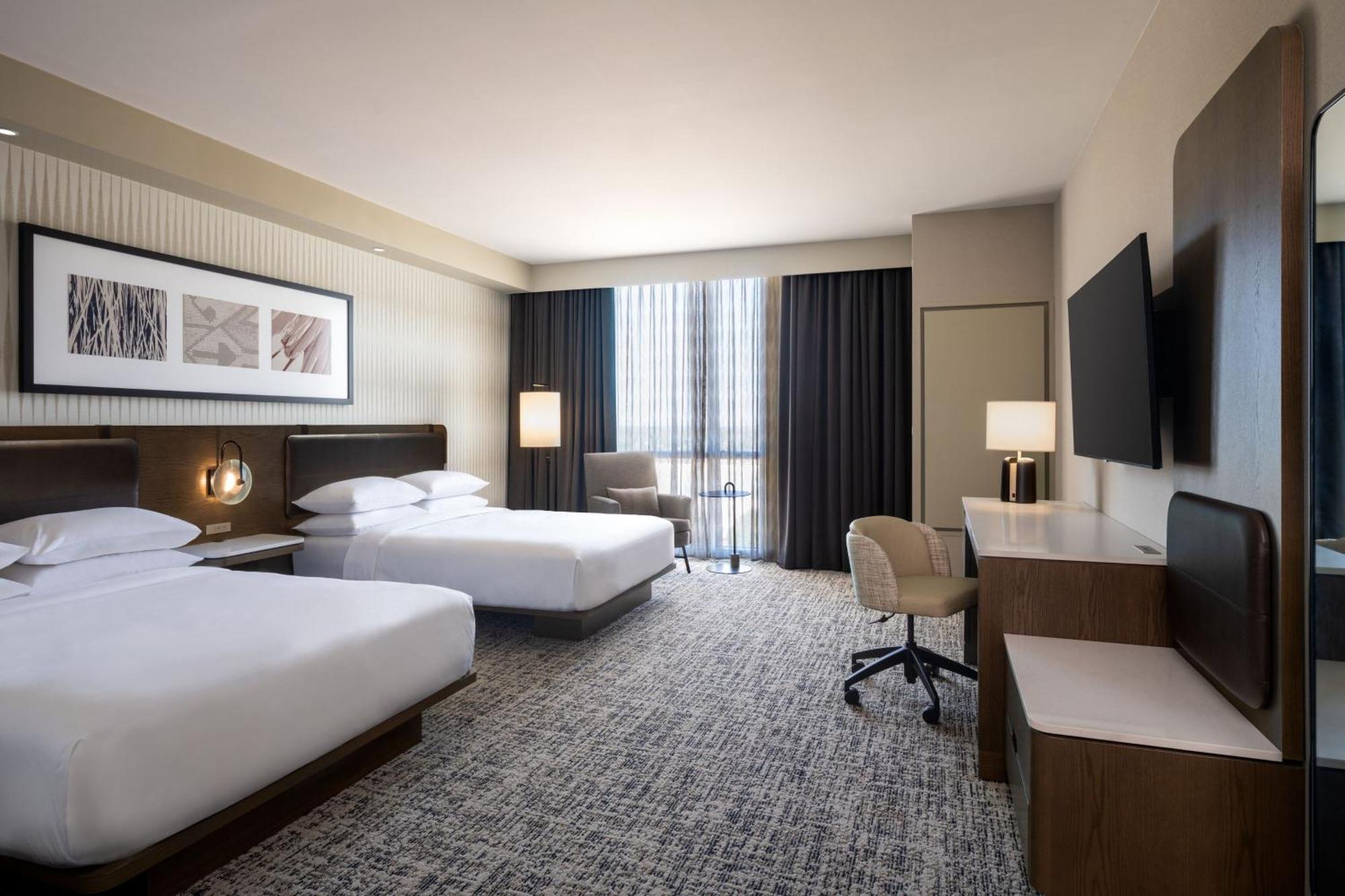 Delta Hotels By Marriott Wichita Falls Convention Center ภายนอก รูปภาพ