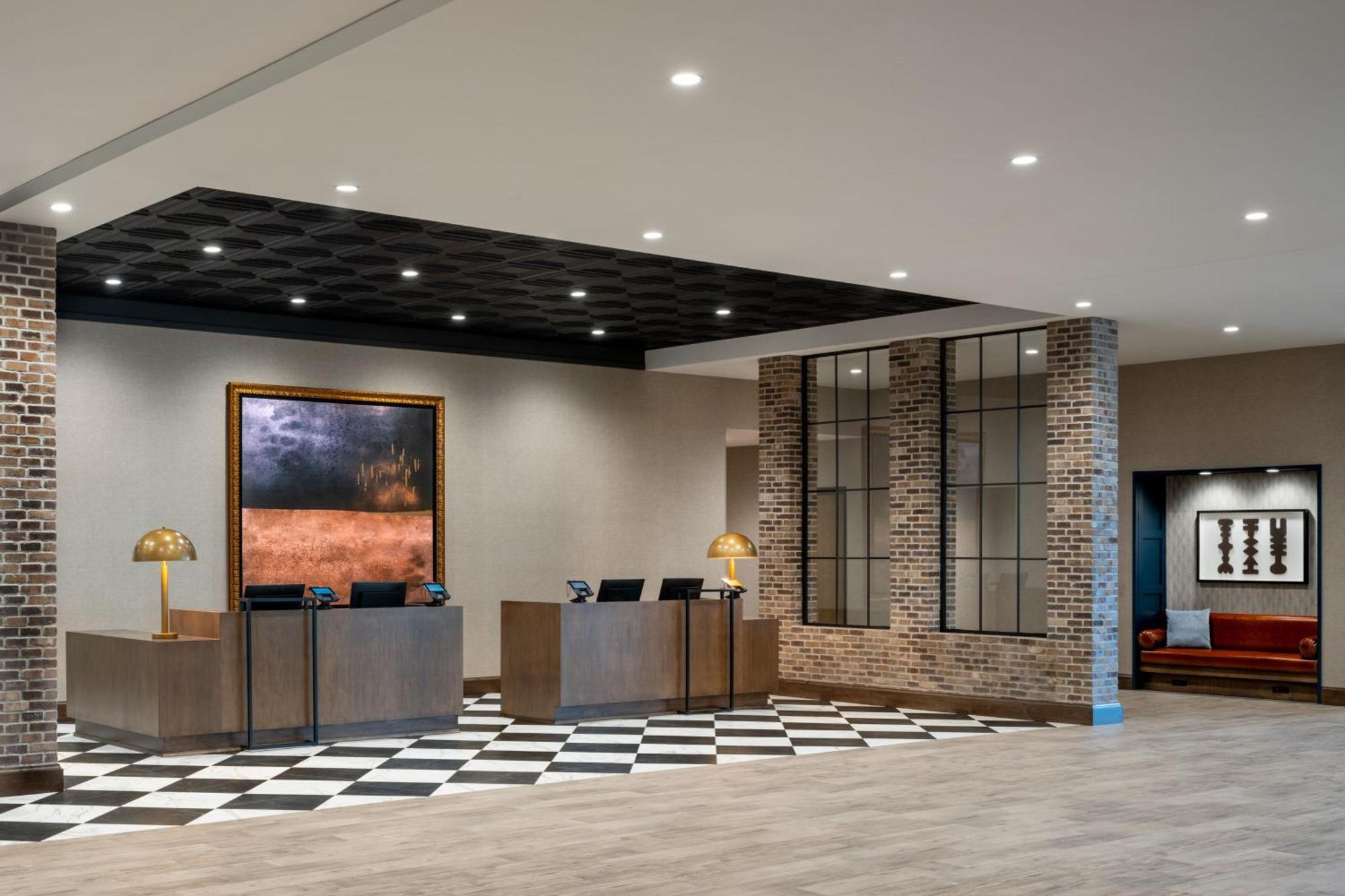 Delta Hotels By Marriott Wichita Falls Convention Center ภายนอก รูปภาพ